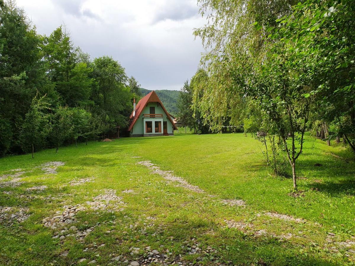 Kamilla Kulcsoshaz Villa Sub Cetate Exterior foto